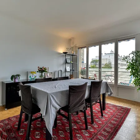 Bright Apt With Balcony In Mandé