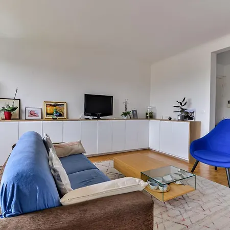 Bright Apt With Balcony In Mandé